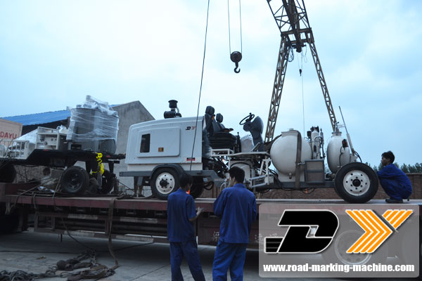 Four Set of Big Road Marking Equipment Delivered to Ecuador